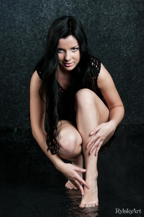 Камилла, 21
